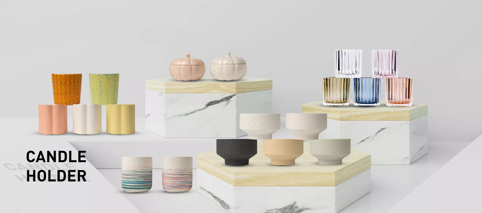 May hawak ng kandila