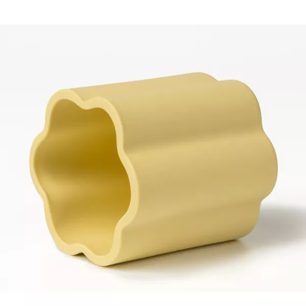 Artistic Floral Edge Ceramic Candle Holder