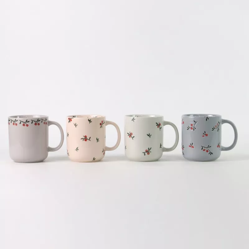 Floral pattern ceramic mugs