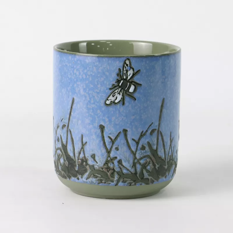 Ang may-ari ng pattern ng insekto na pattern