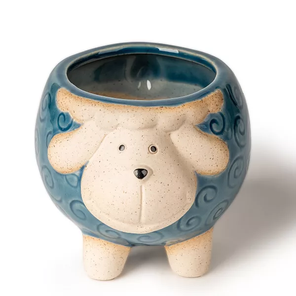 Ang may hawak na ceramic na may hawak na kandila